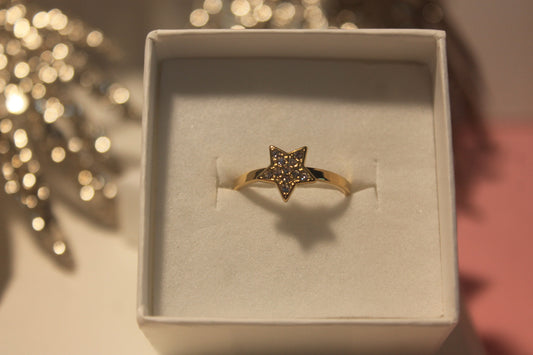 Anel 'Estrela Iluminada'