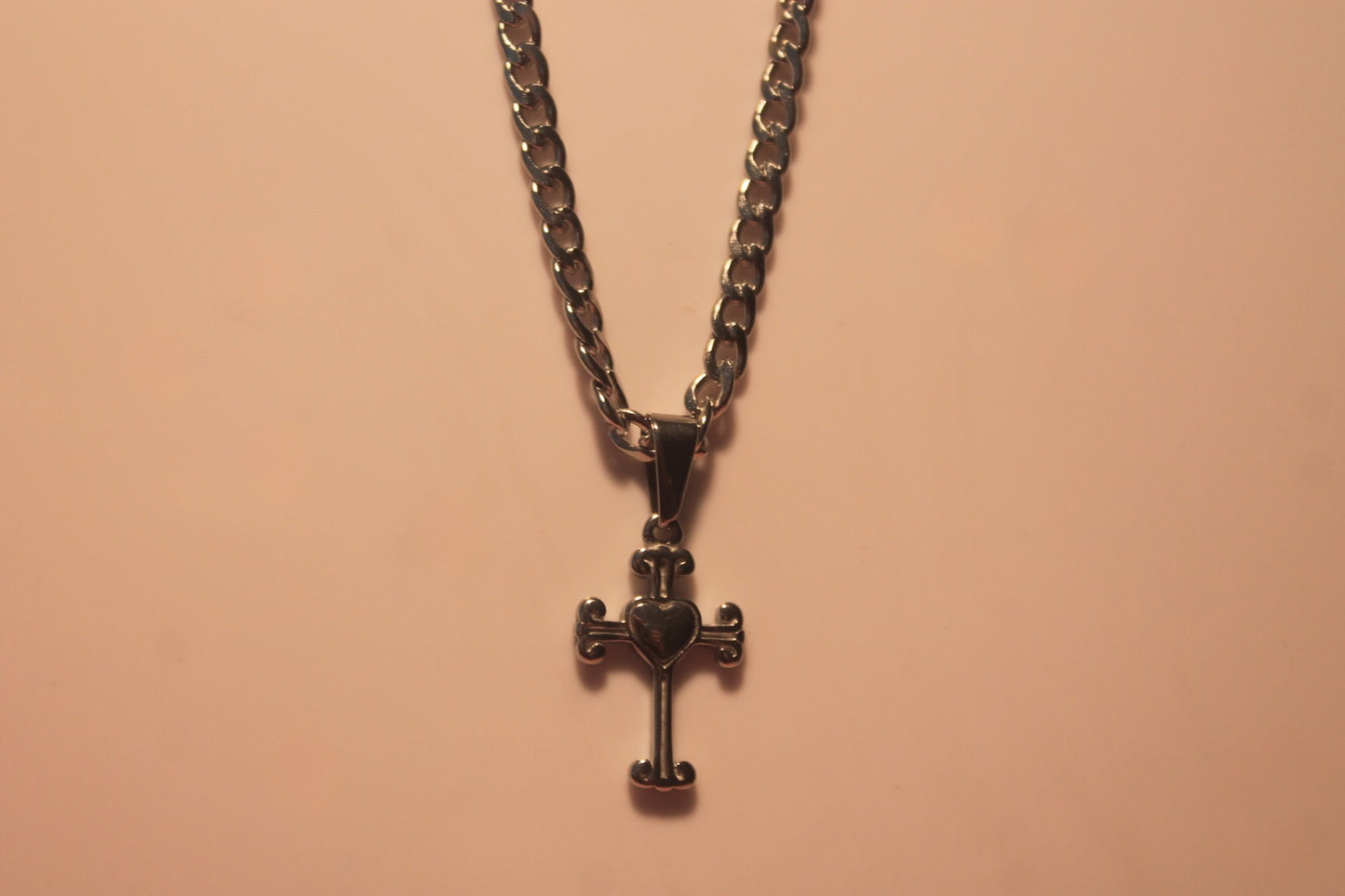 Corrente 'Cruz Amor'
