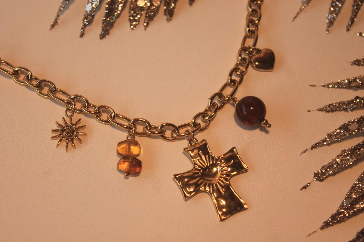 Colar 'Charms Cruz'